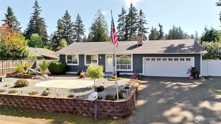 Property Photo:  4273  Pioneer Place SE  WA 98366 