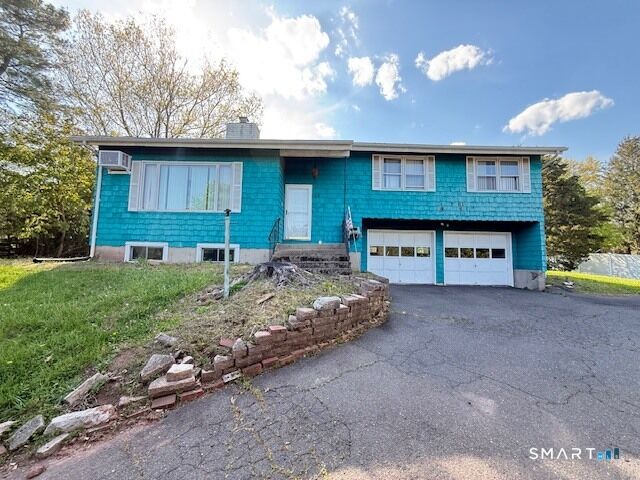 Property Photo:  65 Glenview Road  CT 06450 