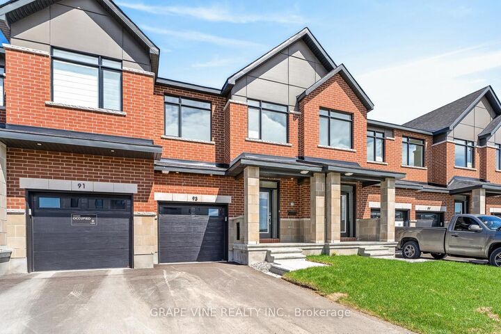 Property Photo: 93 San Felice Circle ON K2S 2R9