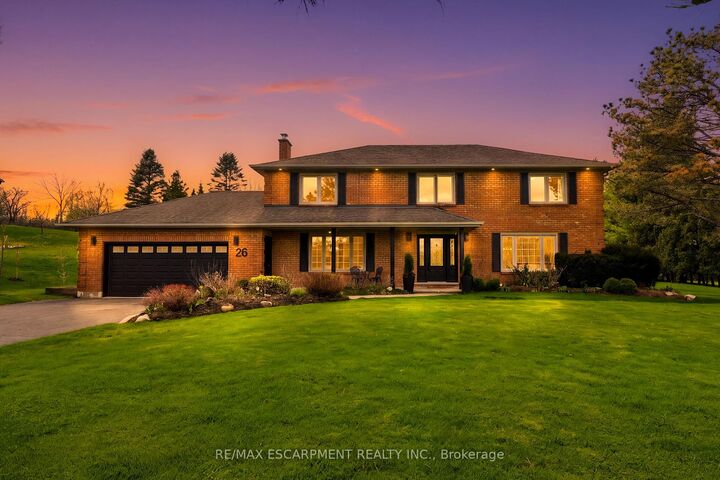 26 Weneil Drive — photo 1