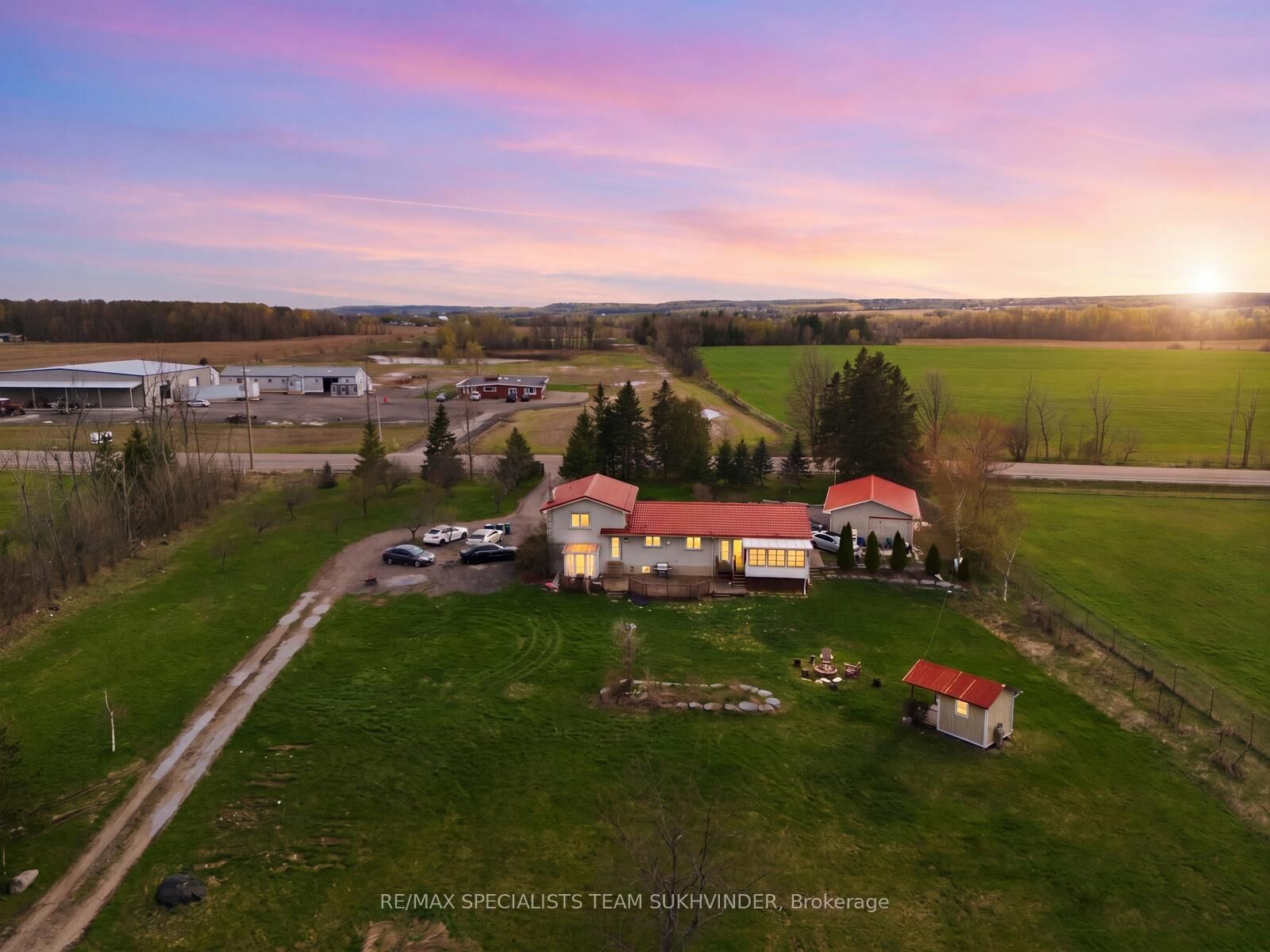 Property Photo: 14597 McLaughlin Road ON L7C 2B4