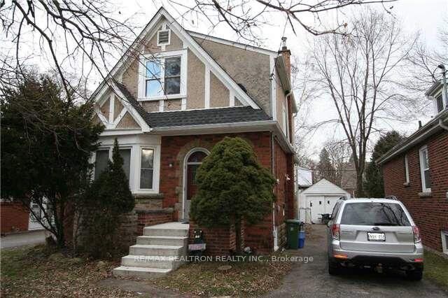 Property Photo: 28 Hollywood Street N ON L8S 3K6