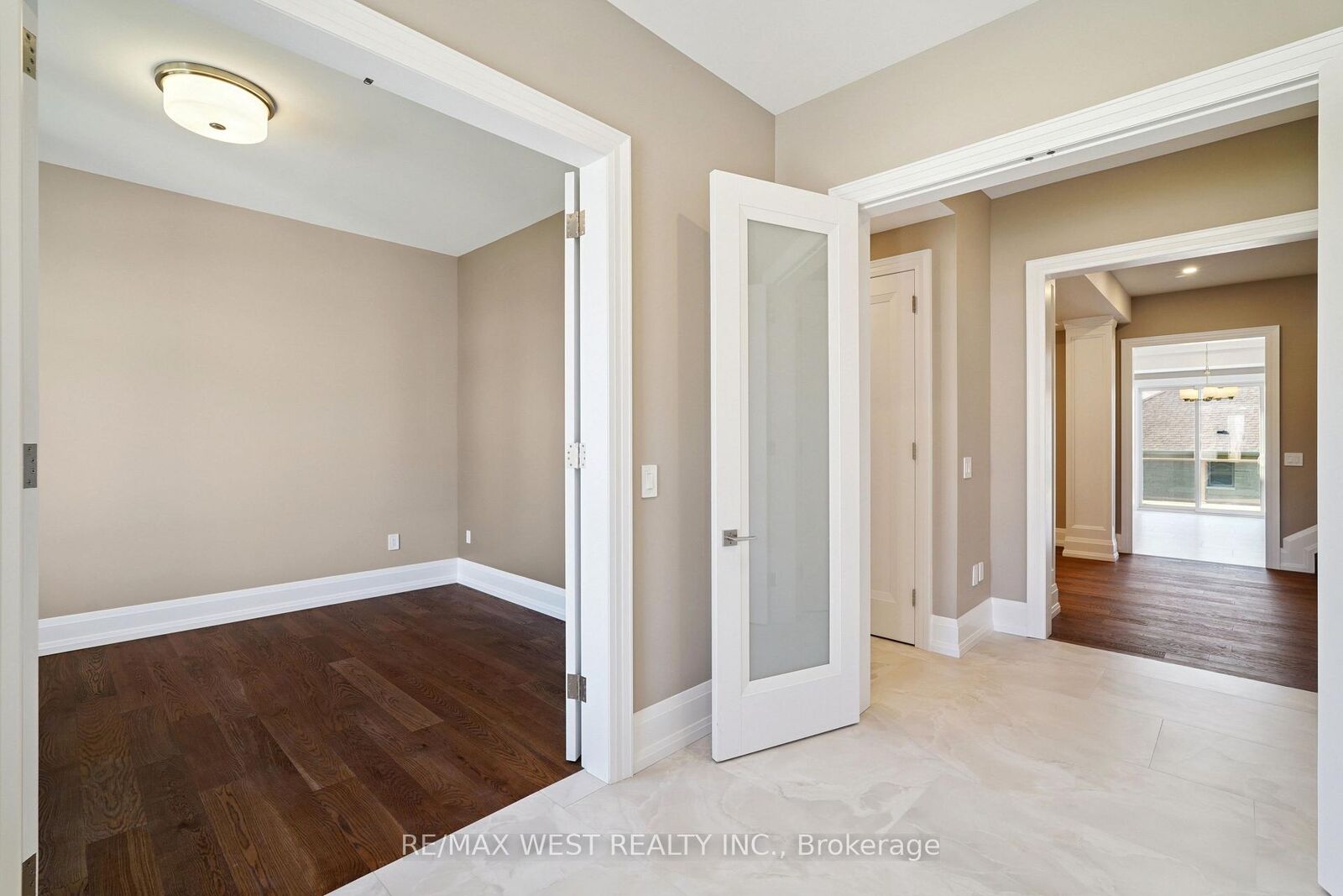 Property Photo: 29 W Dykie Court ON L3Z 0Y1