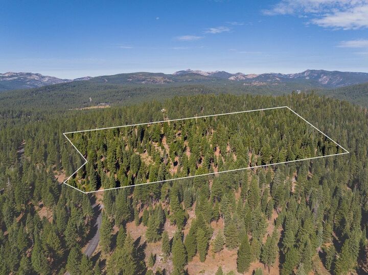 Property Photo: 11494 Alder Hill Road CA 96161