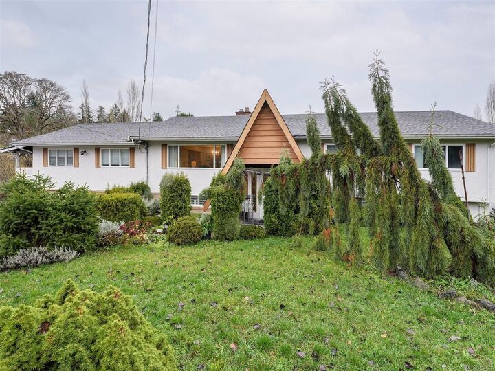 Property Photo: 4231 Interurban Rd BC V9E 2C6