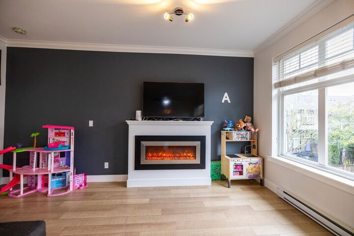 Property Photo: 6350 142 Street 7 BC V3X 1B8