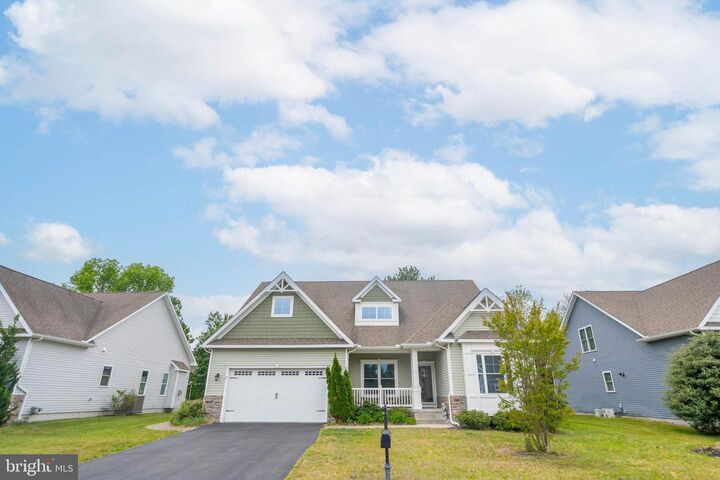 Property Photo:  10 Golden Eagle Drive  DE 19970 