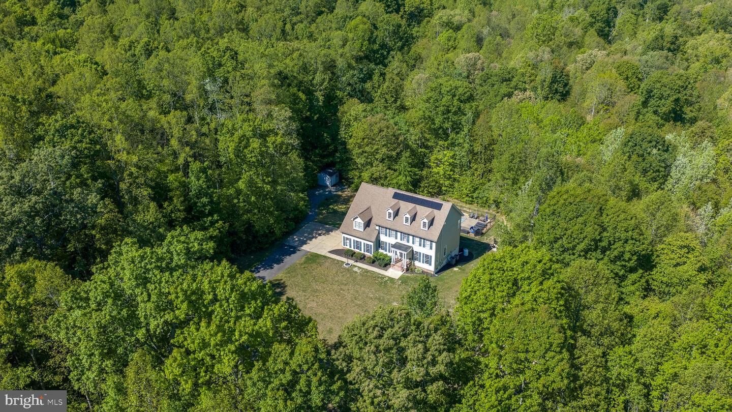 Property Photo:  9020 Ellis Lane  VA 22553 