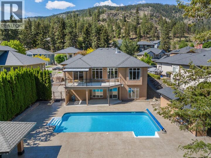 Property Photo: 2413 Cobblestone Road BC V4T 3A7