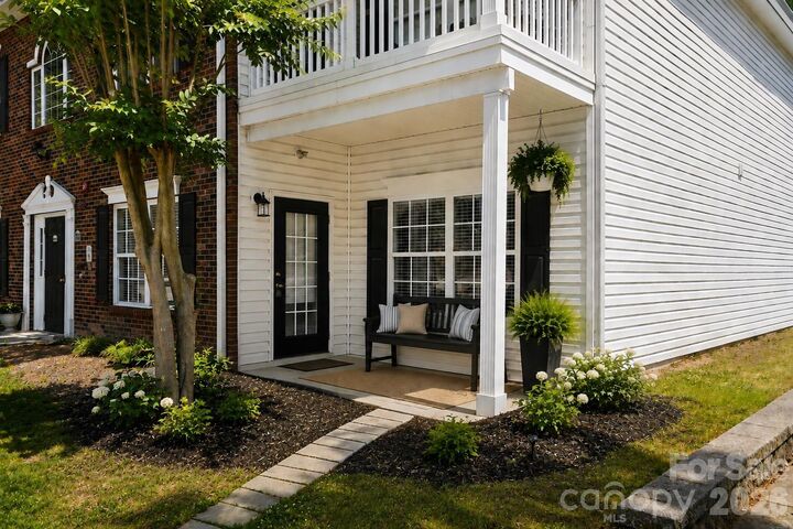 Property Photo:  19762 Feriba Place  NC 28031 