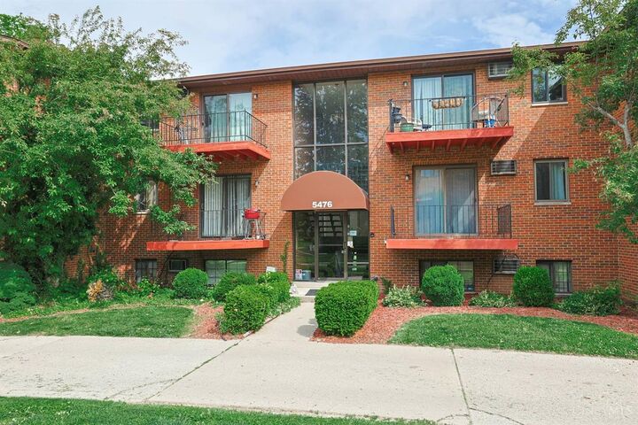 Property Photo:  5476 Camelot Drive  OH 45014 
