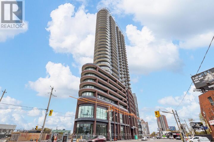 Property Photo:  1185 Dupont Street 1808  ON M6H 0G5 