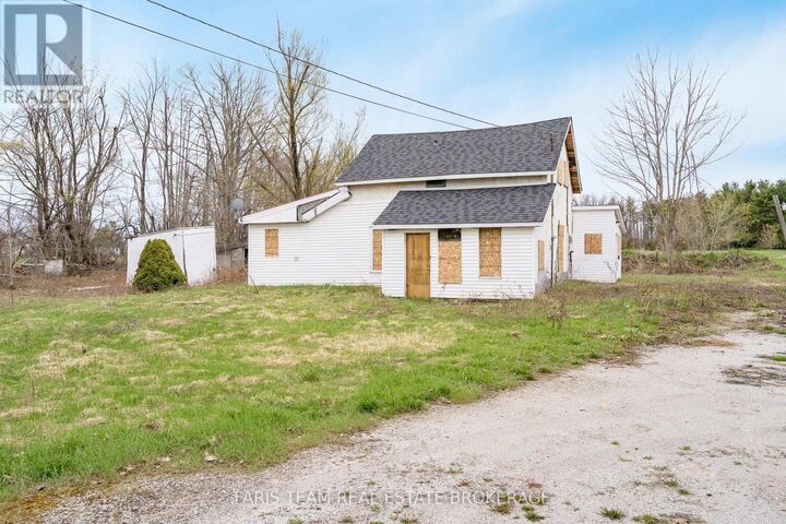 Property Photo:  10058 Highway 12  ON L0K 2G0 