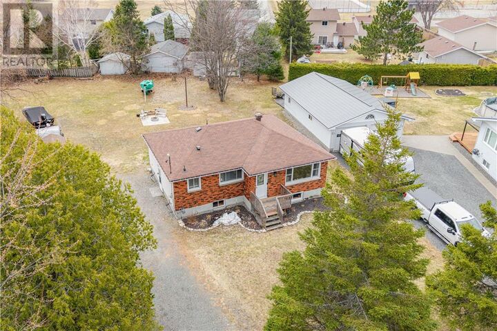 Property Photo:  4434 Shirley Avenue  ON P3P 1S8 