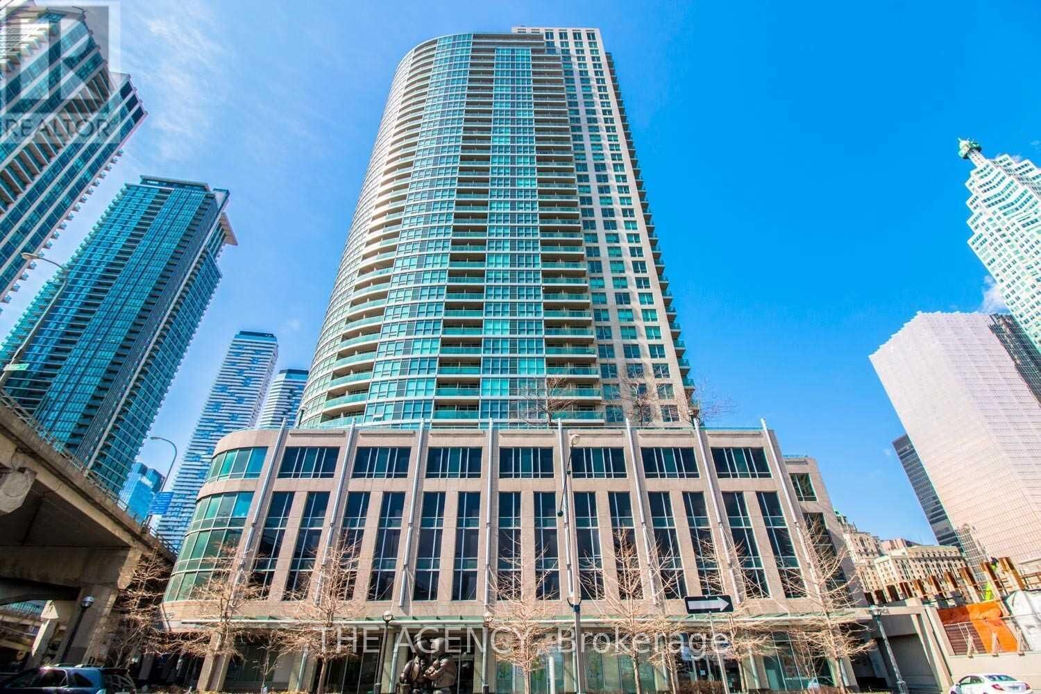 Property Photo:  18 Yonge Street 1016  ON M5E 1Z8 