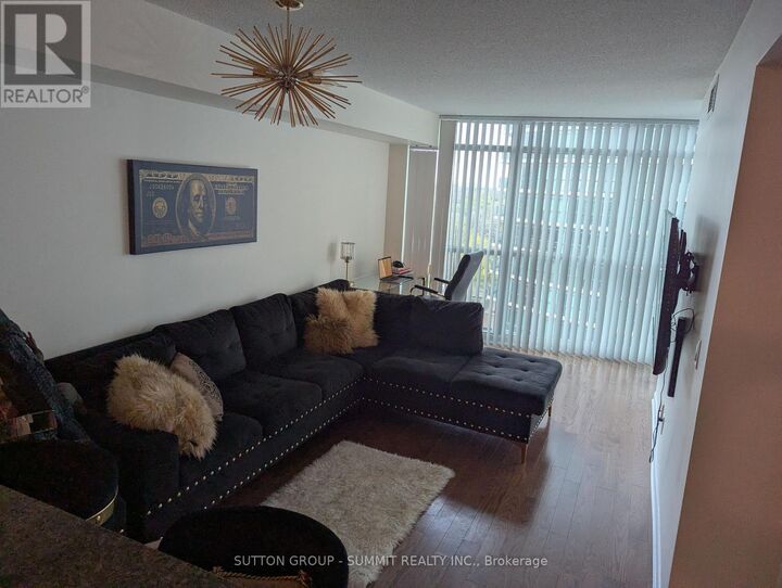 Property Photo:  215 Sherway Gardens Road 805  ON M9C 0A4 