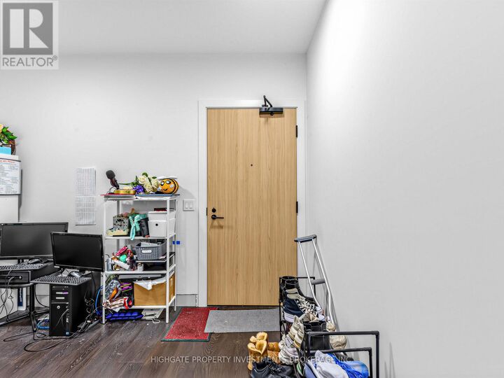 Property Photo:  15 Mercer Street 1904  ON M5V 0T8 