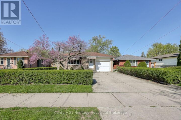 Property Photo:  815 Verulam Street  ON N6C 4Y6 