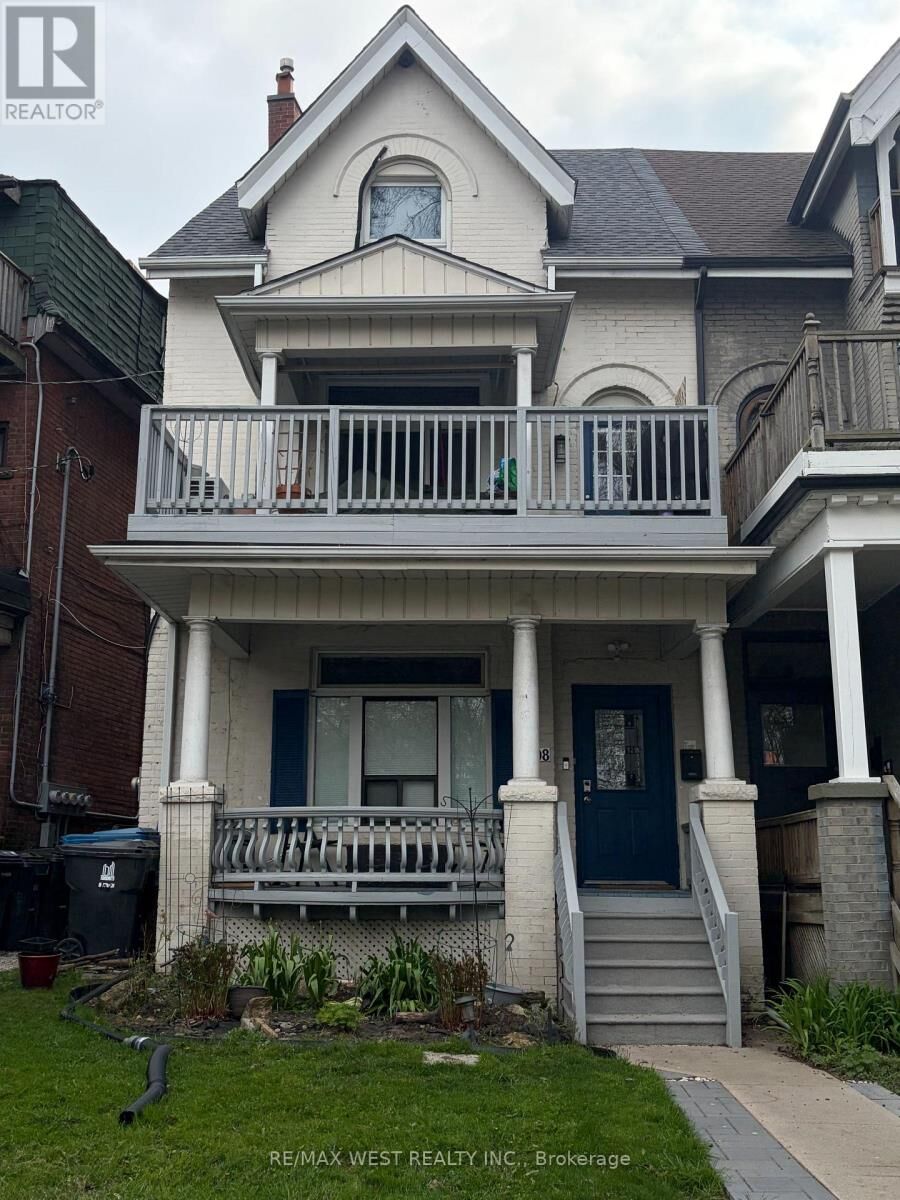 Property Photo:  108 Springhurst Avenue Main/Bsmt  ON M6K 1C1 
