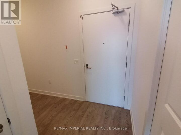 Property Photo:  4699 Glen Erin Drive 606  ON L5M 2E5 