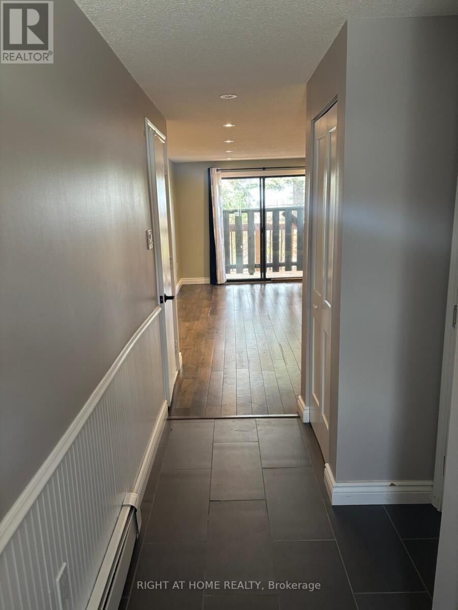 Property Photo:  9 Quail Crescent  ON L4N 6X1 