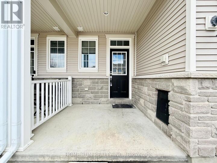 Property Photo:  183 Laramie Crescent  ON K2J 5Y3 