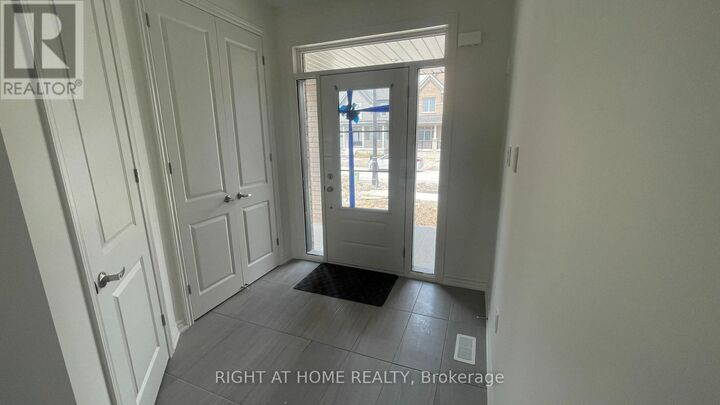 Property Photo:  1054 Denton Drive  ON K9A 3T8 