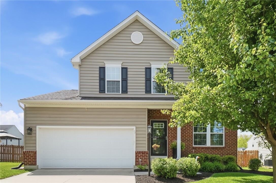 Property Photo:  1439 Artesian Lane  OH 45324 
