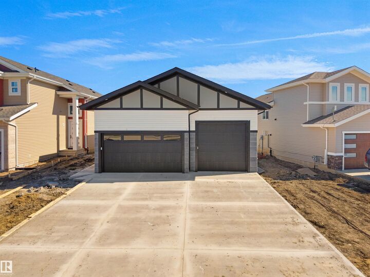Property Photo:  5225 47 Ave  AB T0C 0V0 