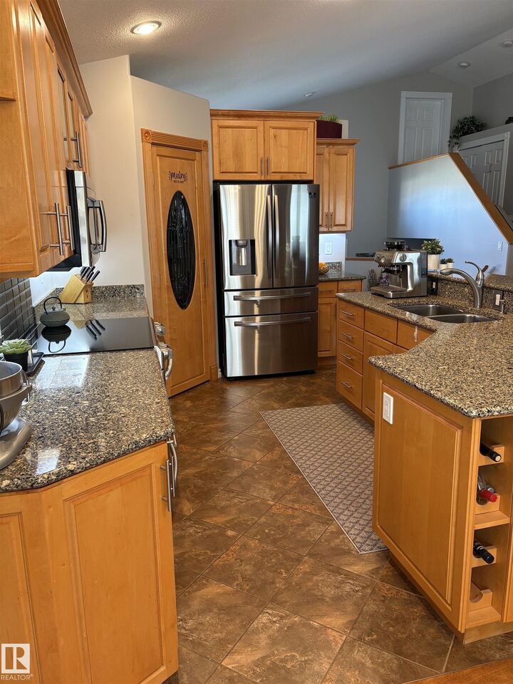 Property Photo:  11103 103 Street  AB T7P 1G6 