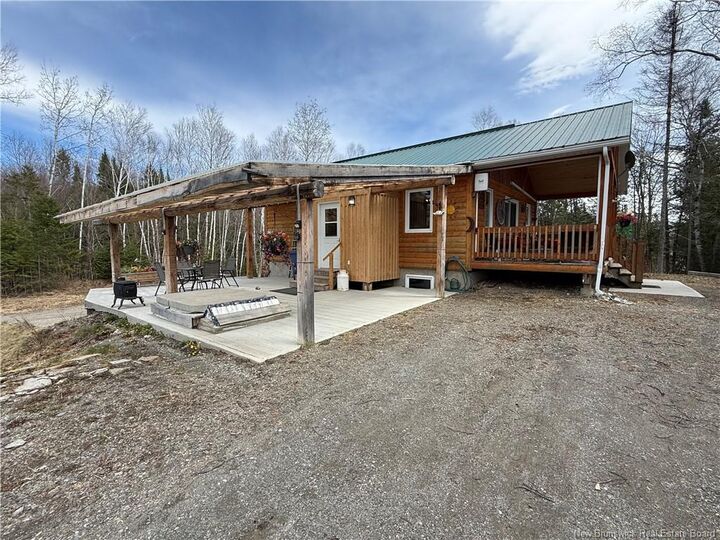 Property Photo:  15833 Route 105  NB E3Y 2E8 