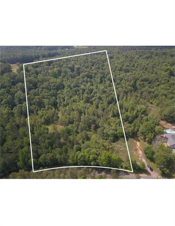Property Photo: 127 Sam Sutton Road NW GA 30103