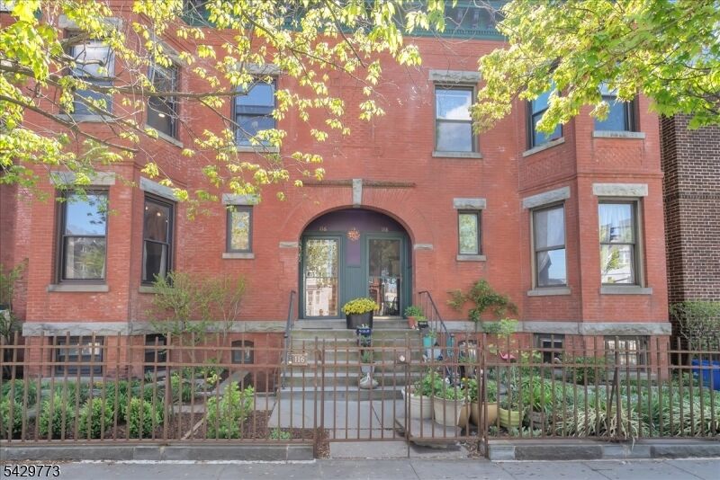 Property Photo: 116 Park Ave NJ 07104