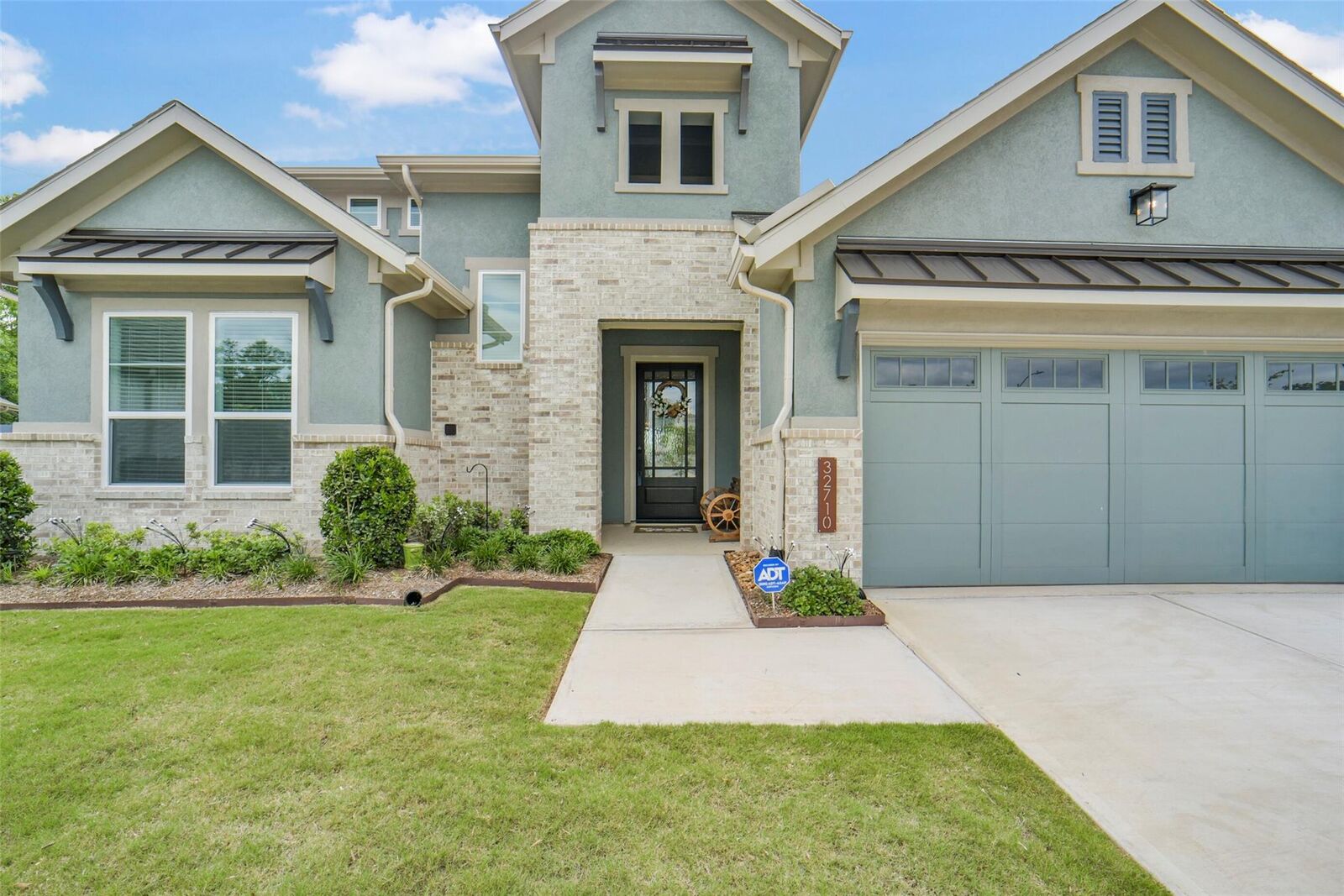 Property Photo:  32710 Fly Fish Way  TX 77441 