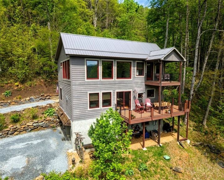 Property Photo:  692 Great Sky Drive  NC 28684 