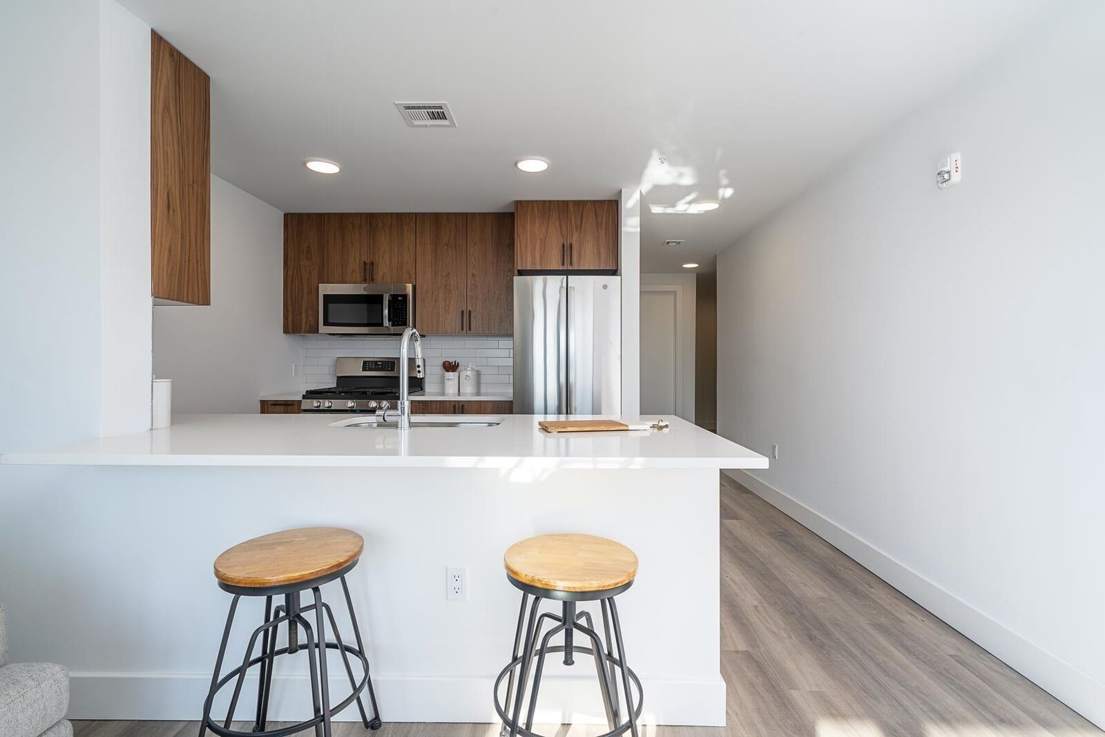 Property Photo:  1410 Palisade Ave 202  NJ 07087 