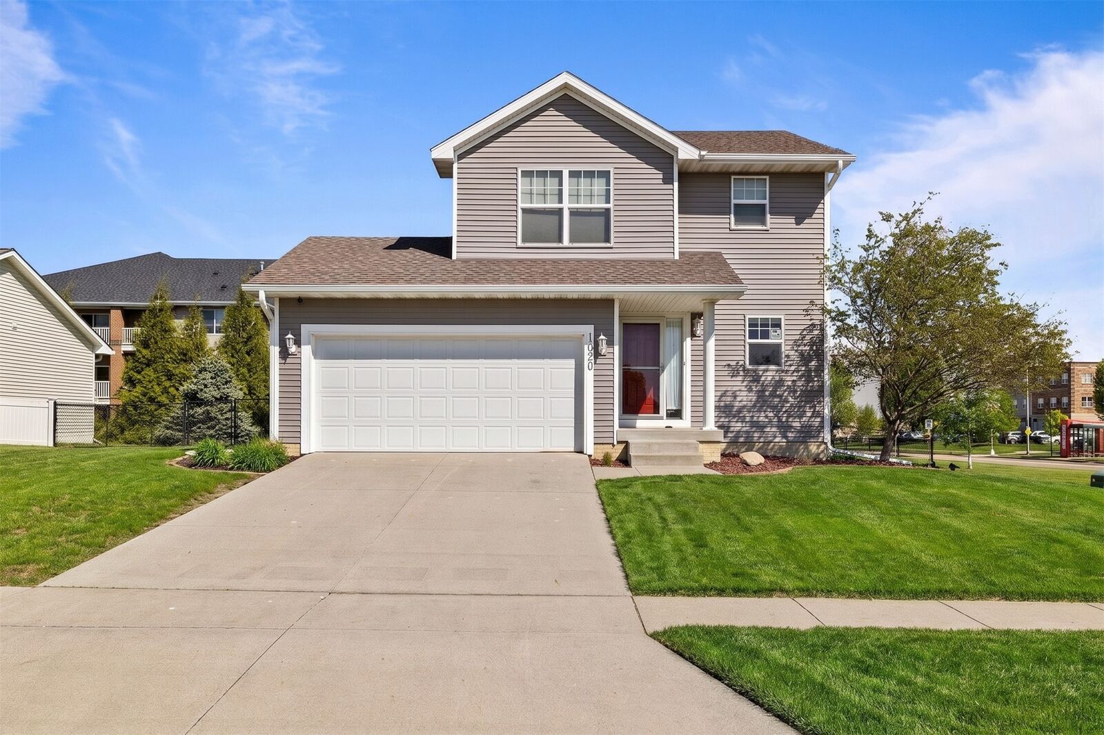 Property Photo: 1026 Poe Avenue IA 50014