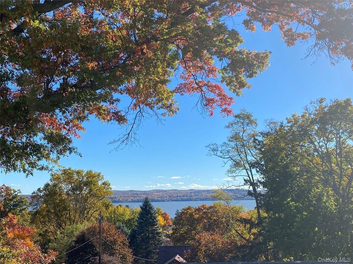 Property Photo:  401 Centre Avenue  NY 10960 