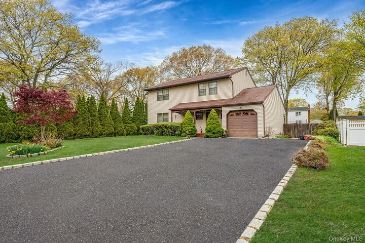Property Photo:  15 Brandywine Drive  NY 11950 