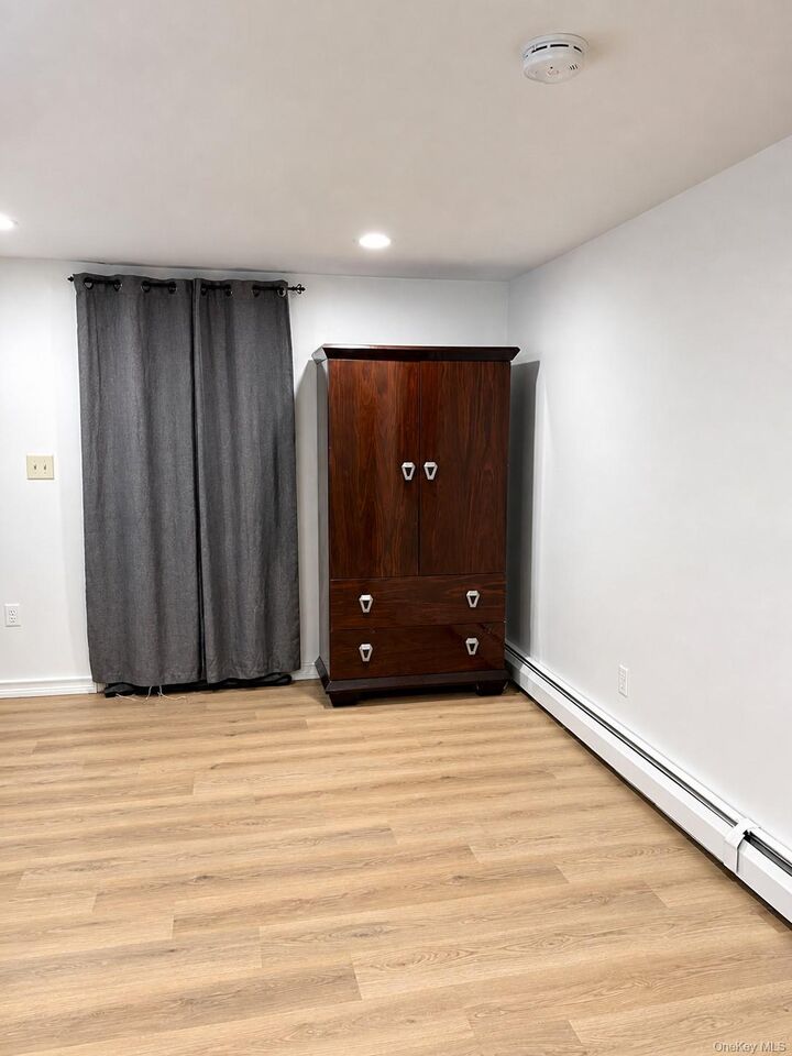 Property Photo:  1 New Jersey Street  NY 11746 