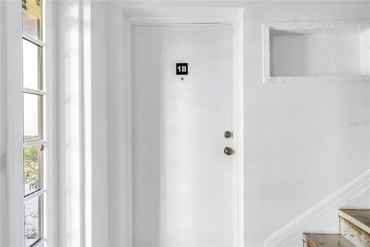 Property Photo:  6960 Sunset Drive S 1B  FL 33707 