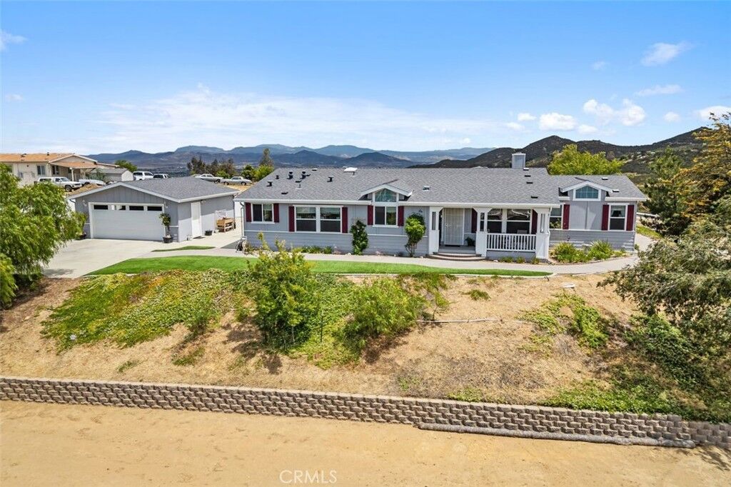 Property Photo:  33530 Wright  CA 92584 