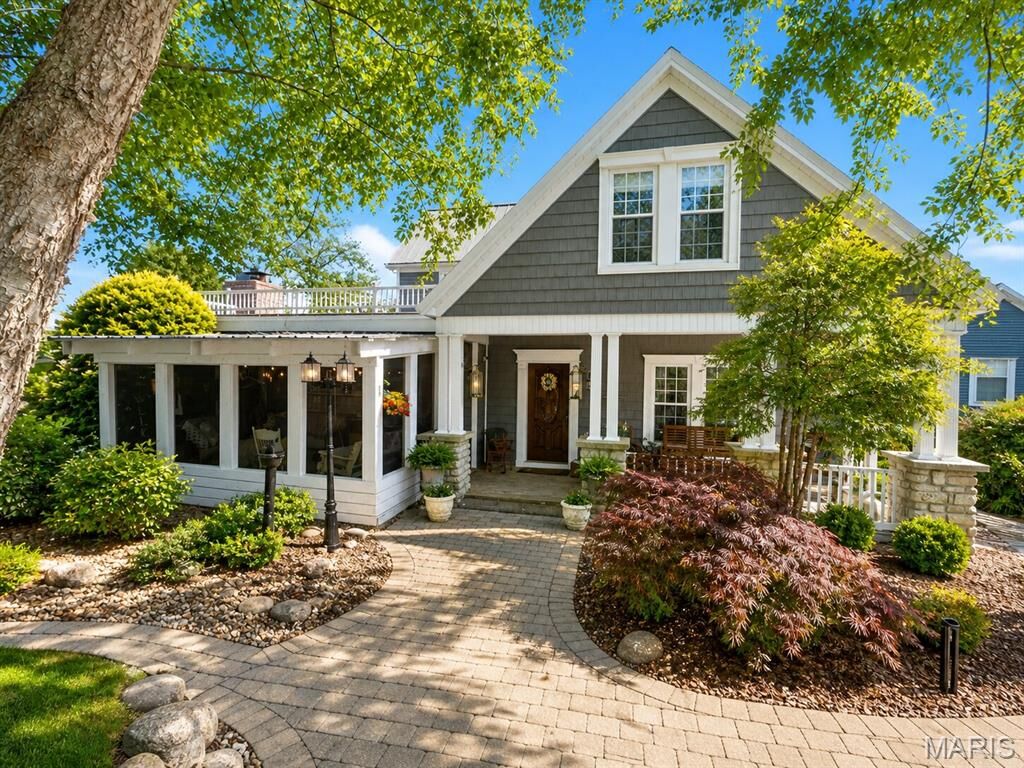Property Photo:  302 Graham Street  MO 63764 