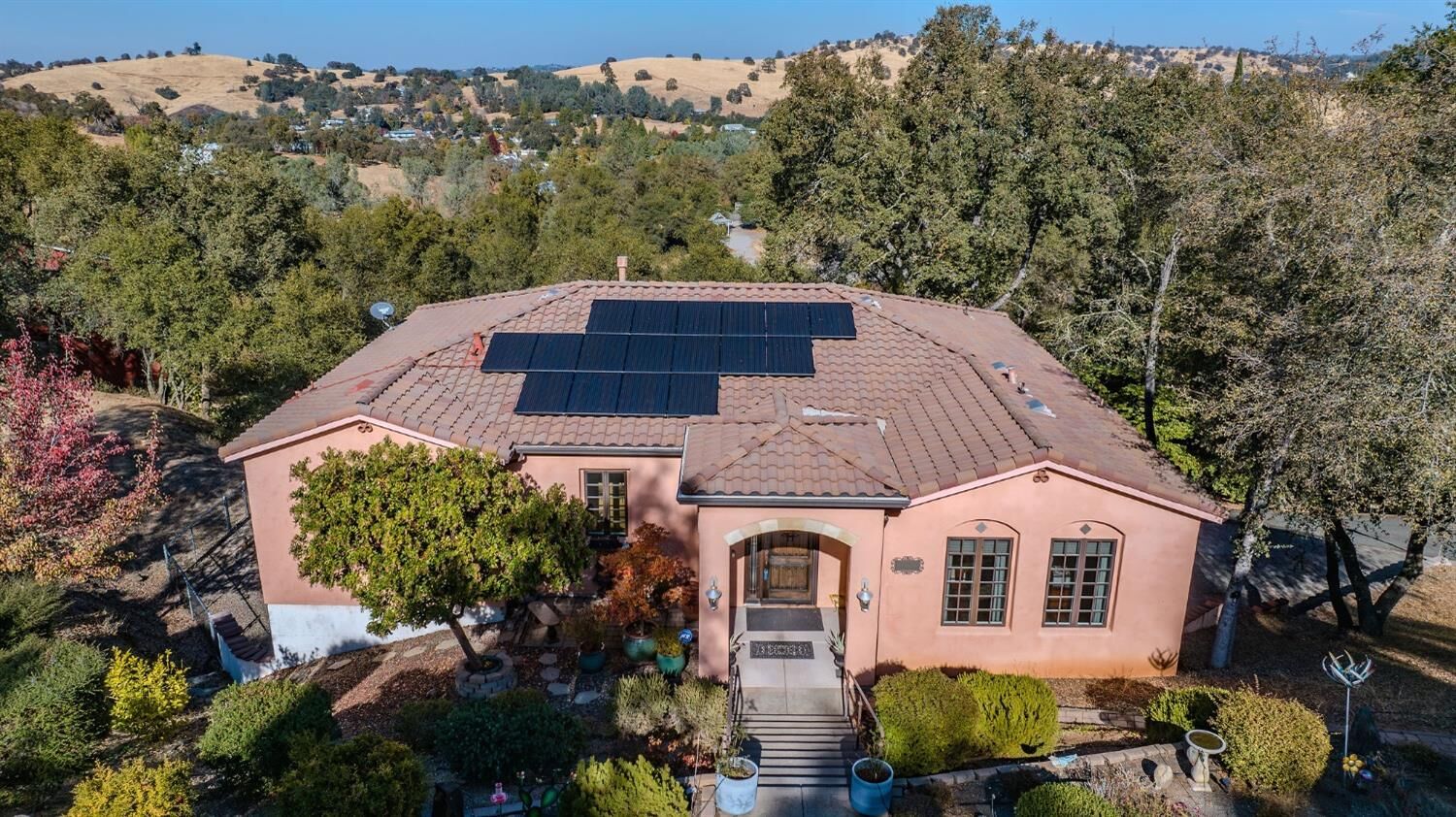 Property Photo:  125 Raylan Drive  CA 95685 