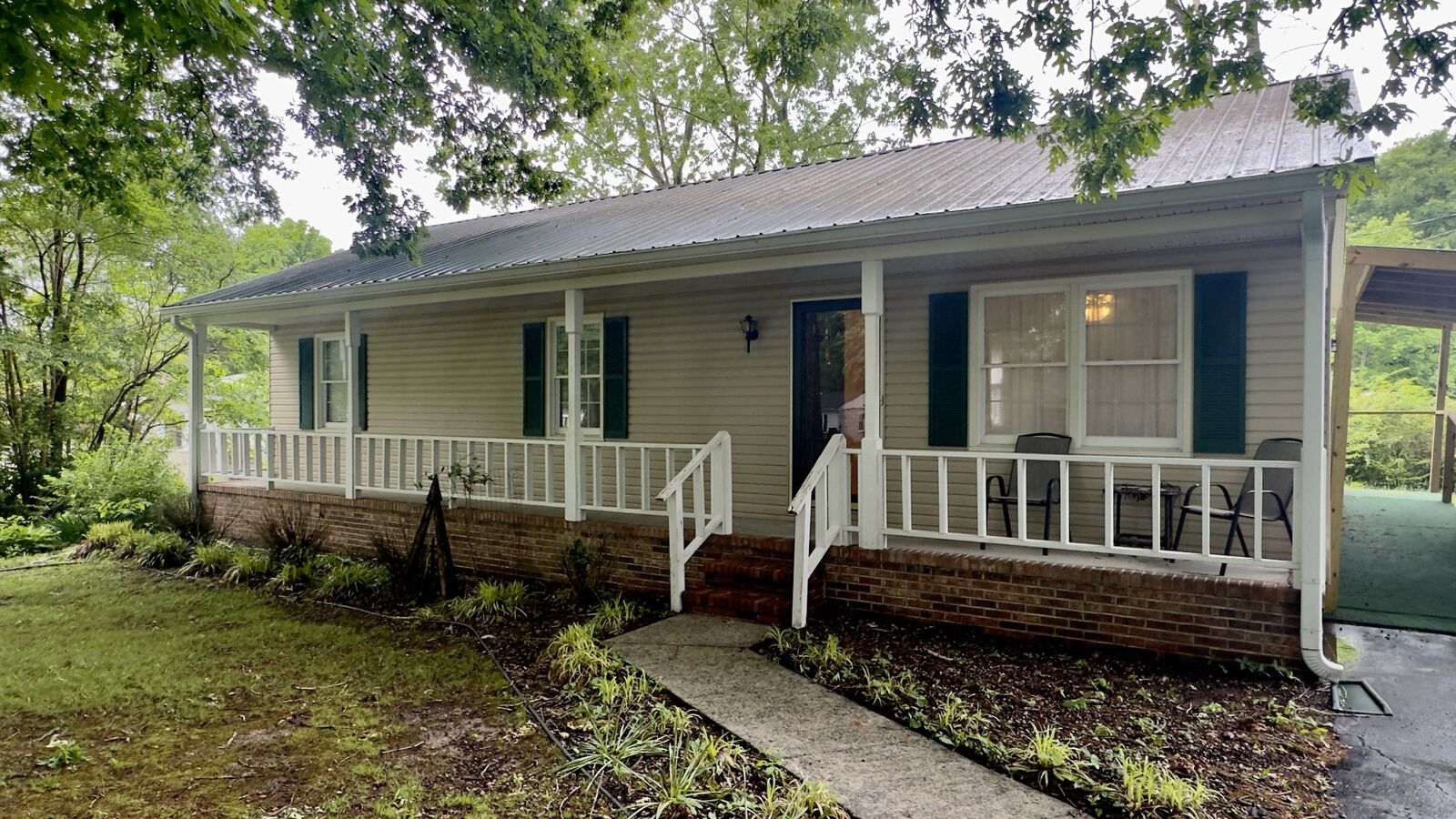 Property Photo:  703 Stone Blvd  TN 37388 