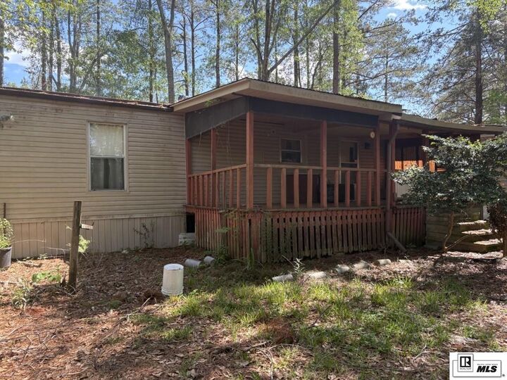 Property Photo: 3522 W Highway 80 LA 71225