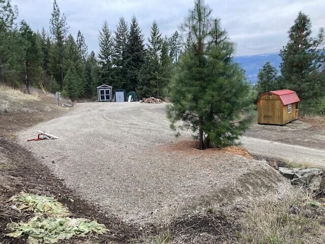 Property Photo: 2051 Wa-25 WA 99141