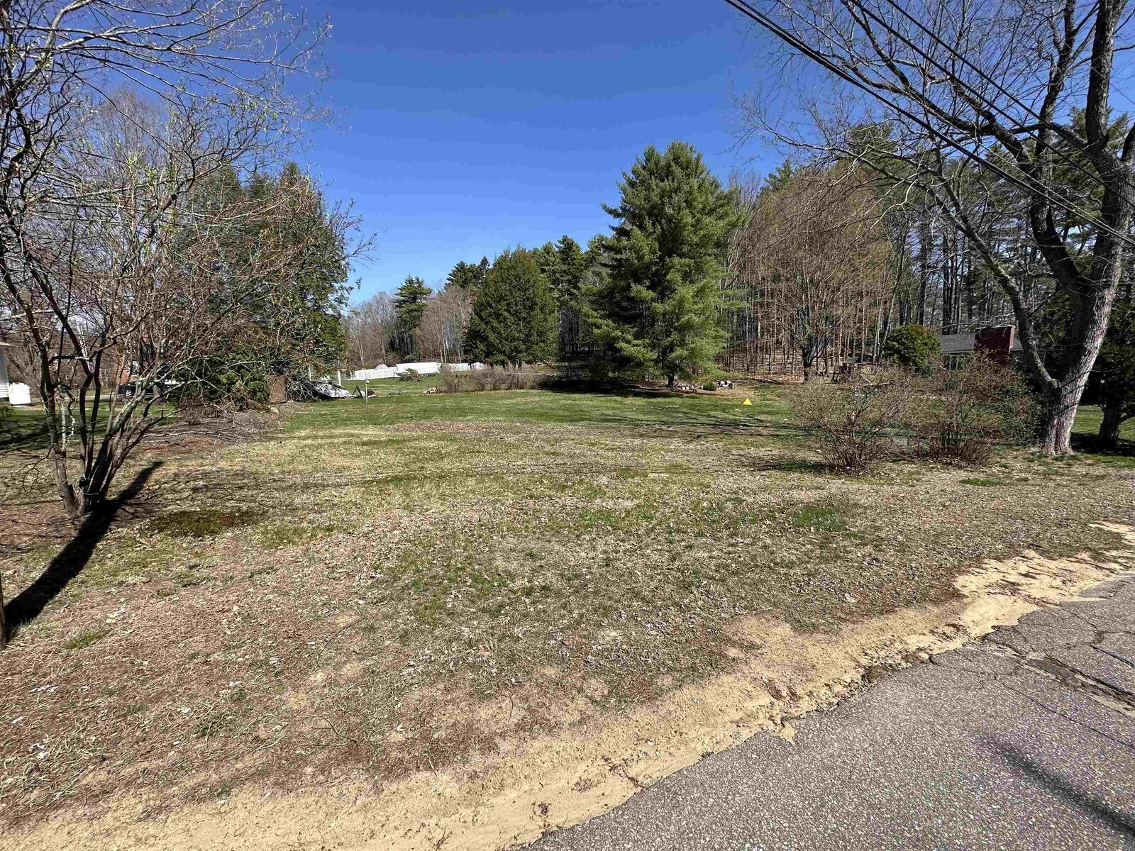 Property Photo:  8 Bacon Drive  NH 03249 
