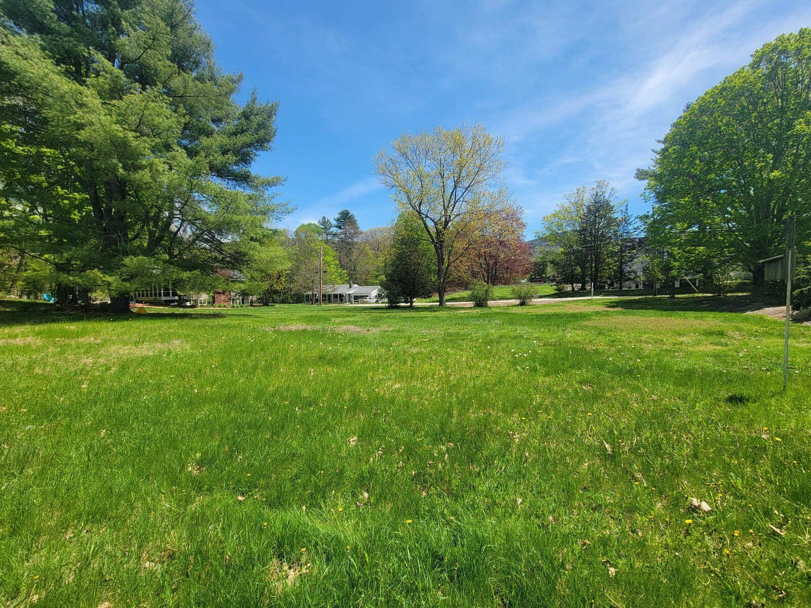 Property Photo:  8 Bacon Drive  NH 03249 