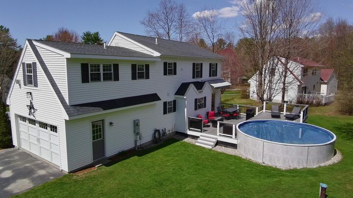 Property Photo: 10 Outlook Lane VT 05465